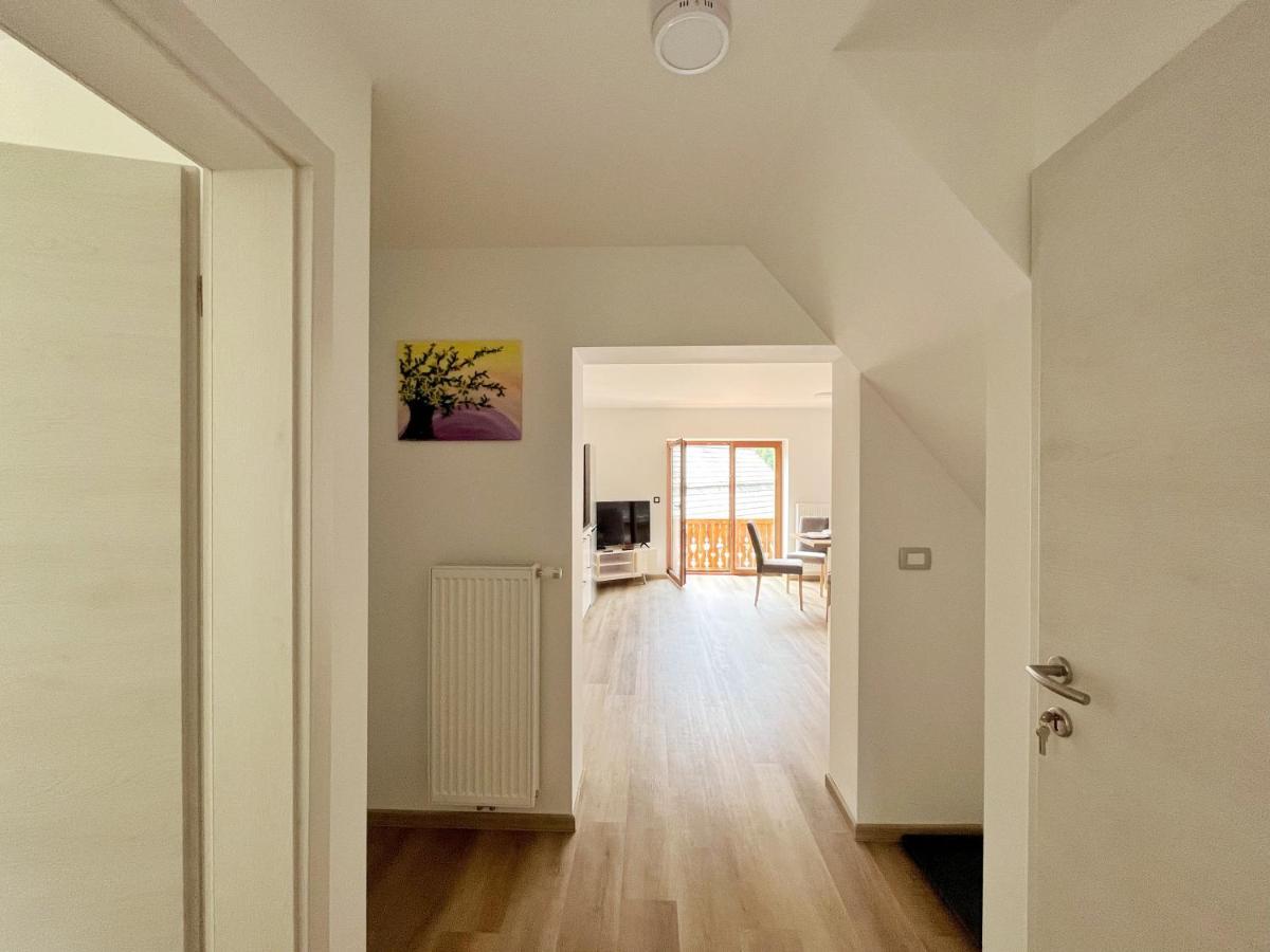 Apartamento Hisa Grilc Kranjska Gora Exterior foto